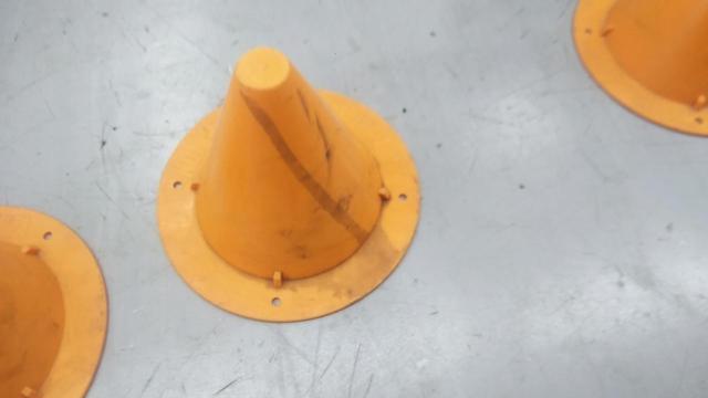 11-part Tamiya
CORNERPYLON
Corner Marker + Cone Set