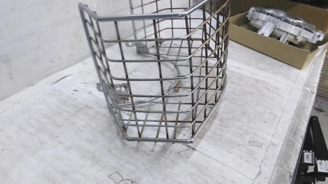 3メーカー不明 フロントバスケット/前カゴ