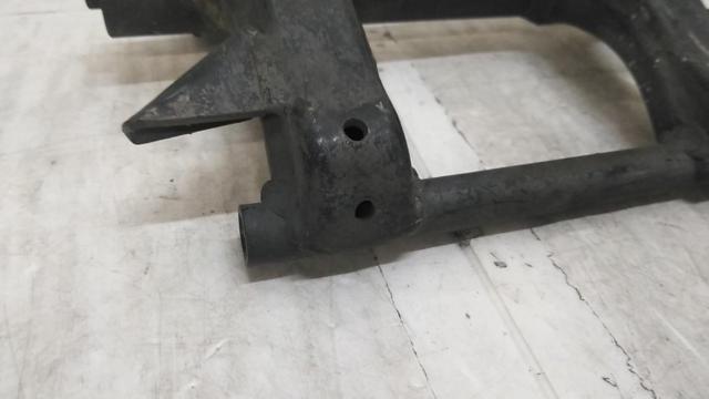 2HONDA
Engine hanger mount