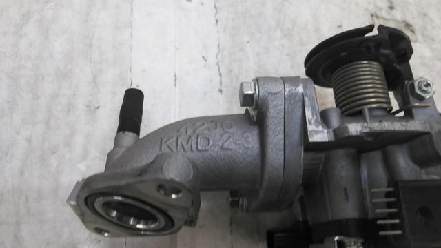 1SUZUKI スロットルボディ+マニホールド