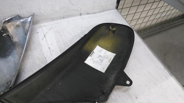 7【左右セット】KAWASAKI 純正サイドカバー