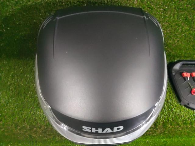 【SHAD】SH33 トップケース/リアボックス ベース・鍵2個 