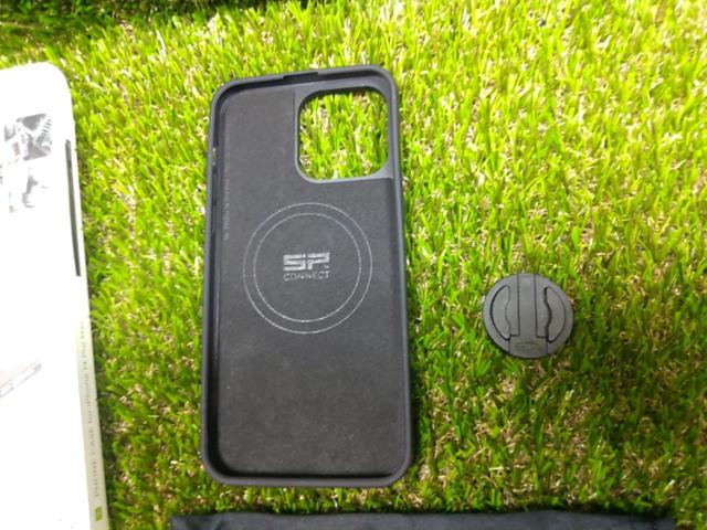 DAYTONA34084
SP
Connect
Smartphone case for SPC+
iPhone
14
Pro
Max compatible