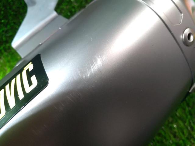【AKRAPOVIC】 レーシングライン  MT-09 TRACER(EBL-RN36J)外し