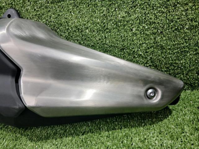 【HONDA】純正サイレンサー CBR250RR(MC51)外し 刻印:HM K64 K1