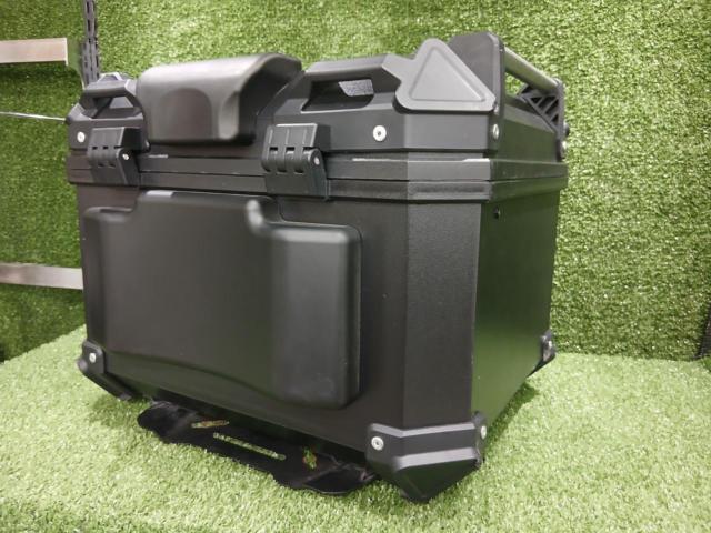 【メーカー不明】 リアボックス 約45L