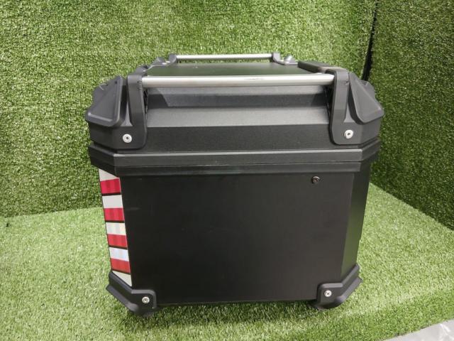 【メーカー不明】 リアボックス 約45L