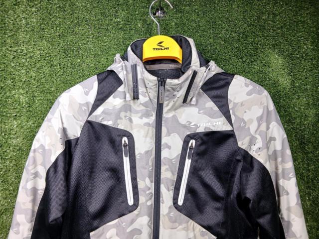 RSTaichi Air Parka
Size: M
