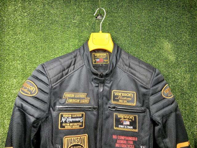 Vanson Rider Mesh Jacket
Size: M