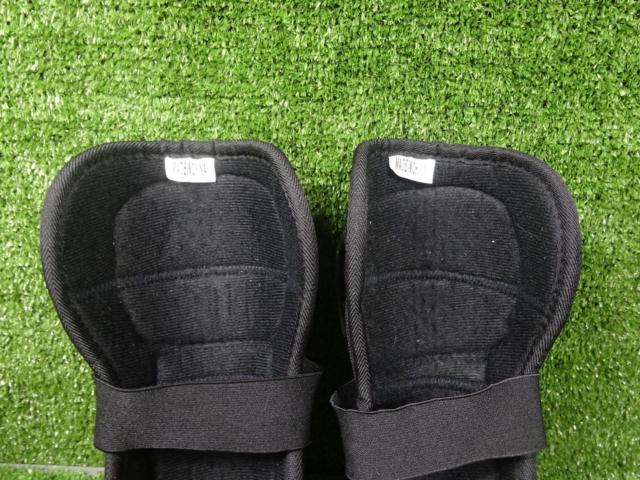 【ROUGH&ROAD】 ニーシンプロテクター 【FREE】