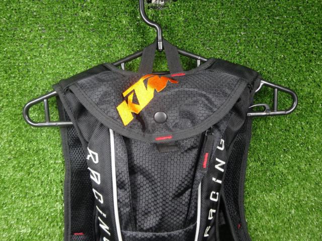 【KTM】オフロードバックパック 2L