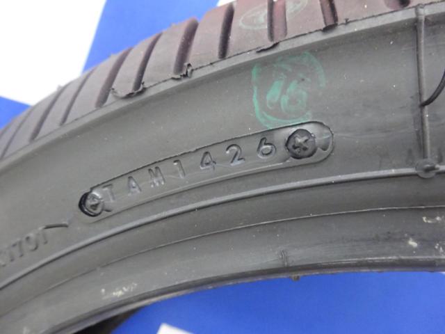 【BRIDGESTONE】RACING BATTLAX W01 レインタイヤ 120/600R17
