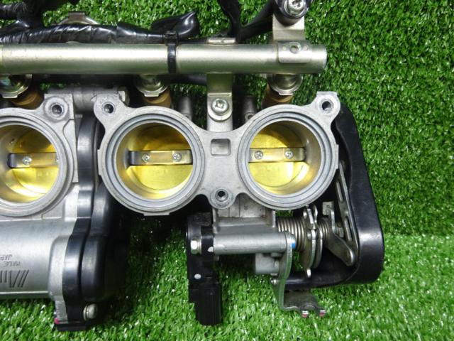 【YAMAHA】純正スロットルボディ YZF-R6(BN6)外し