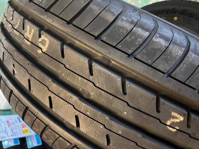 YOKOHAMABluEarth
ES32