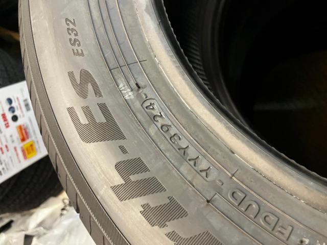 YOKOHAMABluEarth
ES32