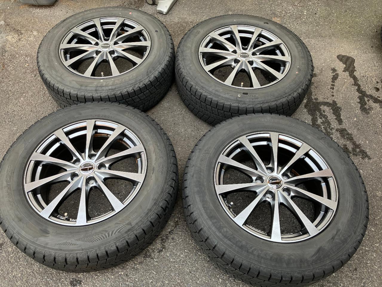 HOT
STUFF
Exceeder
E03
+
DUNLOP
WINTERMAXX
SJ8