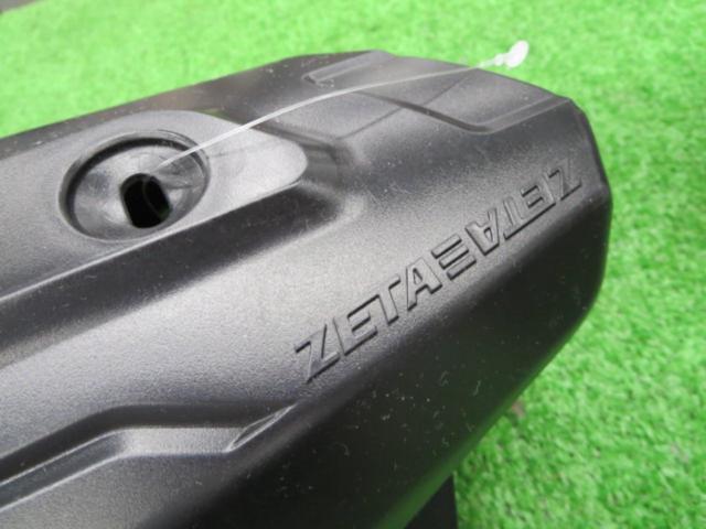 ZETA
Adventure Armor Handguards
Plastic part only