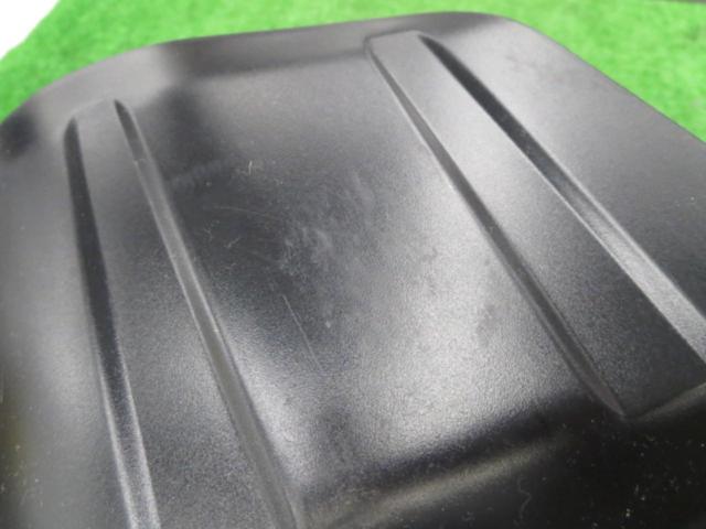 ZETA
Adventure Armor Handguards
Plastic part only