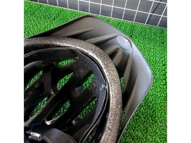 ワケアリ【サイズ53-60cm】BELL CRUX ADULT M312X サイクリングヘルメット