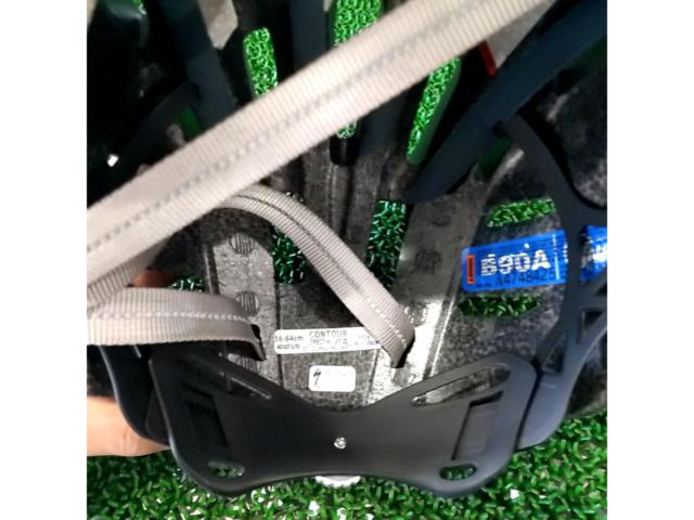ワケアリ【サイズ56-64cm】SPECIALIZED CONTOUR サイクリングヘルメット