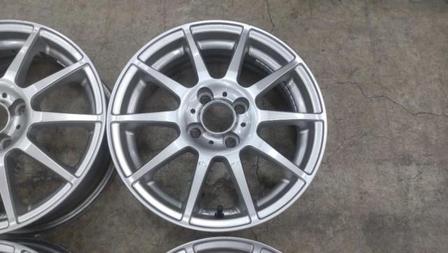 [Mitsubishi
i
designated
Unknown Manufacturer
Spoke wheels
