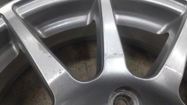[Mitsubishi
i
designated
Unknown Manufacturer
Spoke wheels