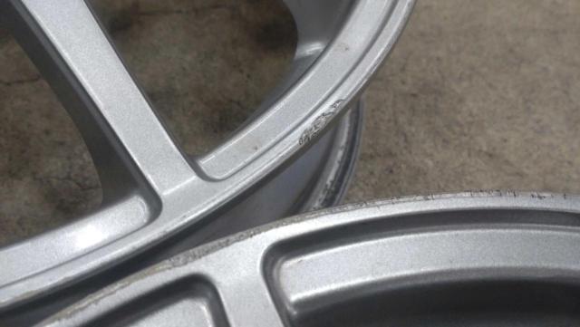 [Mitsubishi
i
designated
Unknown Manufacturer
Spoke wheels