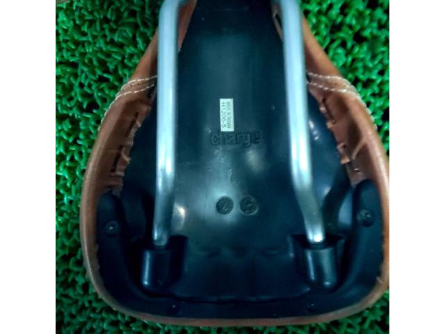 Charge Bikes Poaher Poach saddlie サドル ブラウン