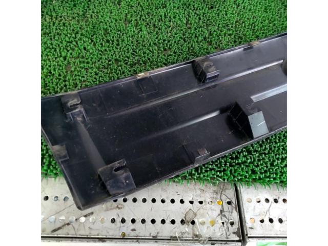 SUBARU
Genuine front grille
Sambar
TV1/TV2