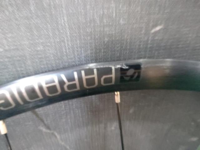 BONTRAGER PARADIGM DISC 700c 11s センターロックディスクブレーキ チューブレスレディ 前後ホイールセット