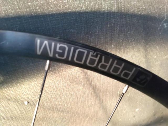 BONTRAGER PARADIGM DISC 700c 11s センターロックディスクブレーキ チューブレスレディ 前後ホイールセット
