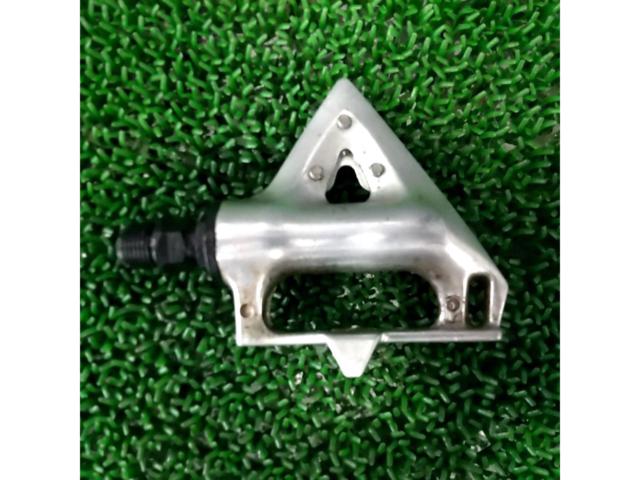 SHIMANO PD-A550 トゥークリップ付エアロタイプフラットペダル