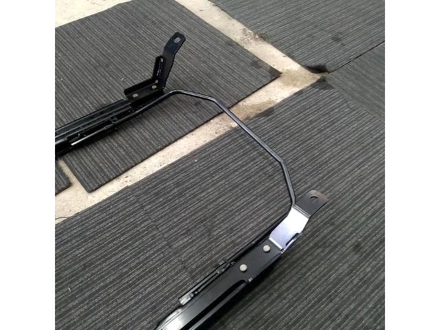 RECARO
Seat rail RH (right side) - driver's side
