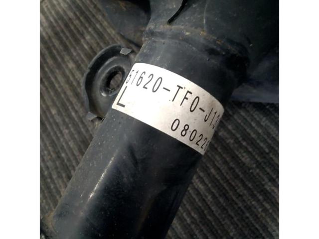 HONDA
Fit / GE8
Genuine suspension kit + RS-R lowering springs