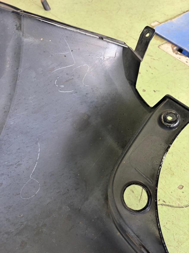 MITSUBISHI
Colt Ralliart / Z27AG
Original rear bumper