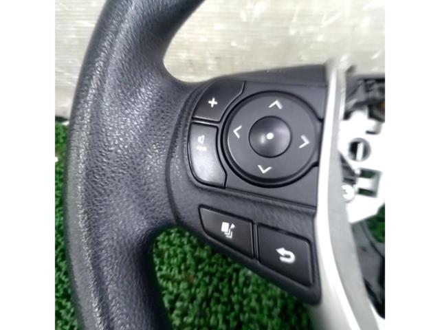 TOYOTA
Noah 80 Series/Early Model Genuine Steering Wheel