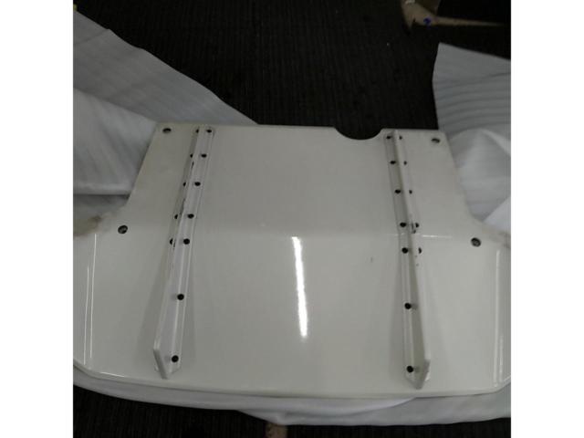 KUHL
RACING
Center duct diffuser for GT-R/R35