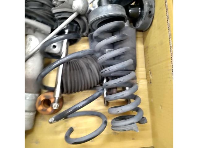 BMW
3 Series
M3 / F80
Genuine suspension kit