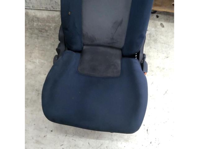 NISSAN
Genuine reclining seat
Driver's side Skyline GT-R/BNR32