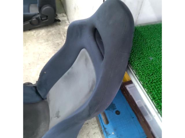NISSAN
Genuine reclining seat
Driver's side Skyline GT-R/BNR32