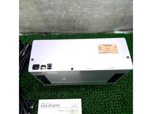 Wakeari
carrozzeria
CDX-P1270
12-disc multi-CD source unit