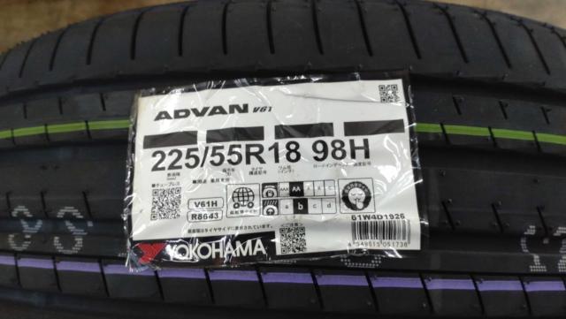  New tire 
YOKOHAMA
ADVAN
V61