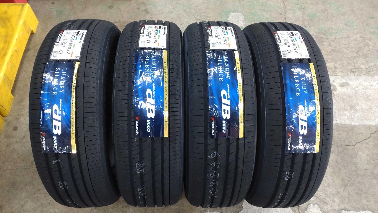  New tire 
YOKOHAMA
ADVAN
dB
V553