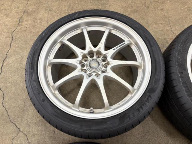 RAYS
VOLK
RACING
CE28N
+
GOODYEAR
EAGLE
F1
ASYMMETRIC
6