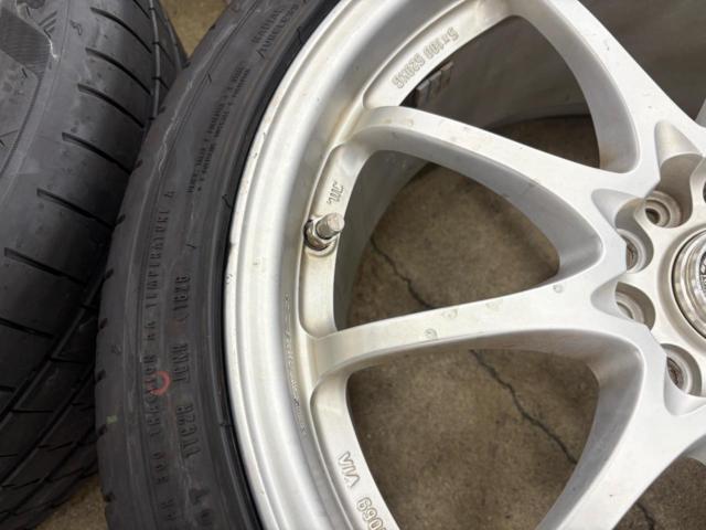 RAYS
VOLK
RACING
CE28N
+
GOODYEAR
EAGLE
F1
ASYMMETRIC
6