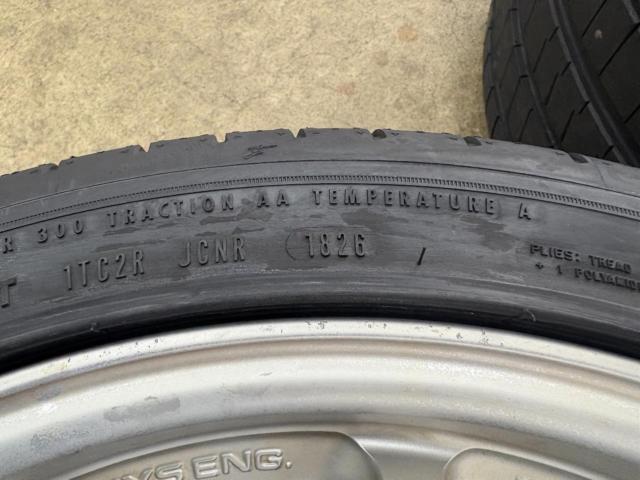 RAYS
VOLK
RACING
CE28N
+
GOODYEAR
EAGLE
F1
ASYMMETRIC
6