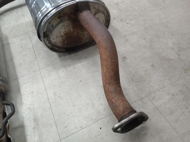 Honda genuine
Genuine muffler + intermediate pipe
Integra
Type R / DC2
96spec