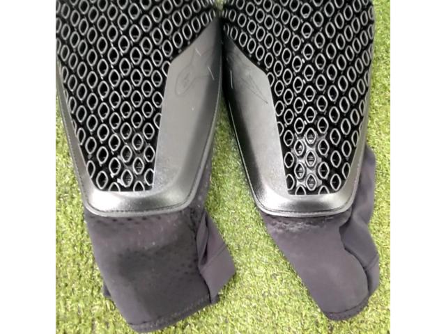 Dainese Pro Armor Elbow Guard 肘プロテクター