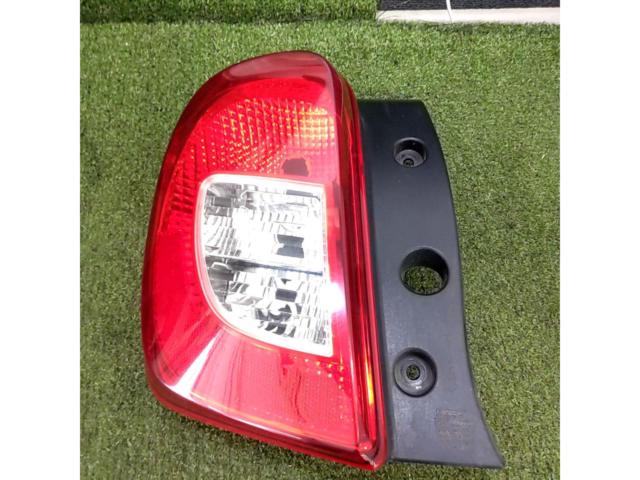 日産 マーチ/K13 純正テールレンズ