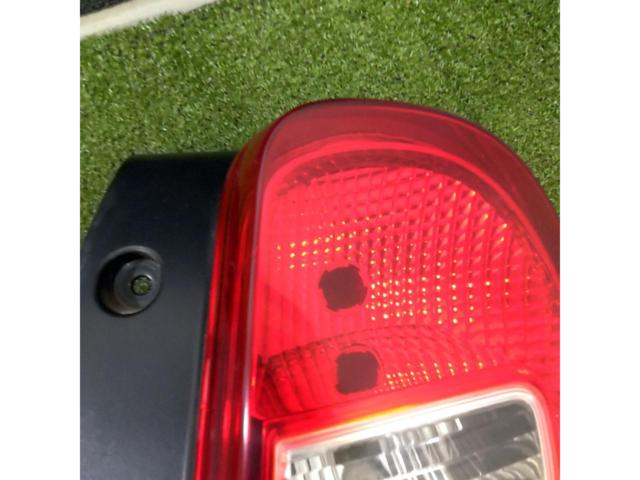 日産 マーチ/K13 純正テールレンズ